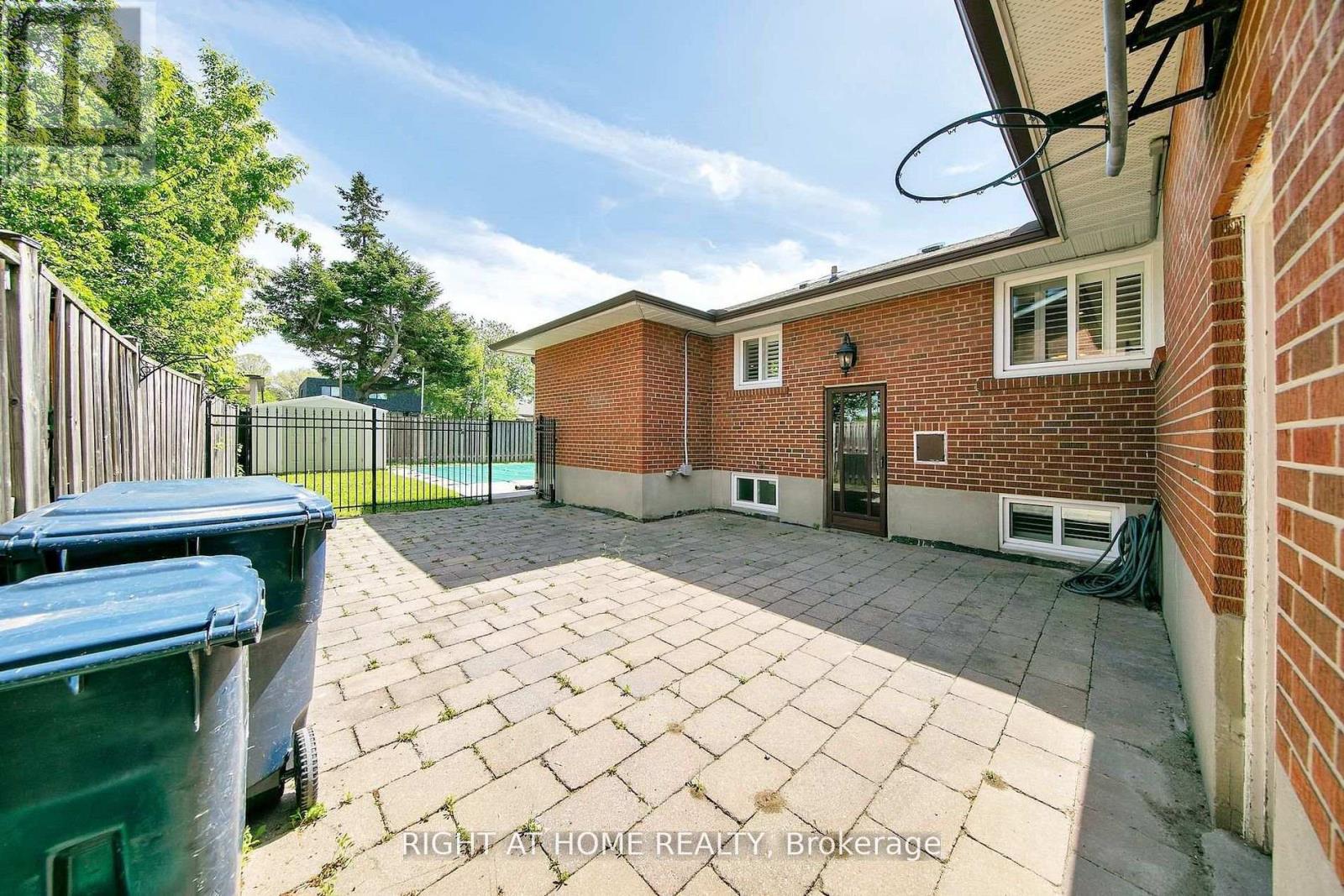 Basement - 19 Wall Avenue, Toronto, Ontario  M9N 2N6 - Photo 14 - W13821492