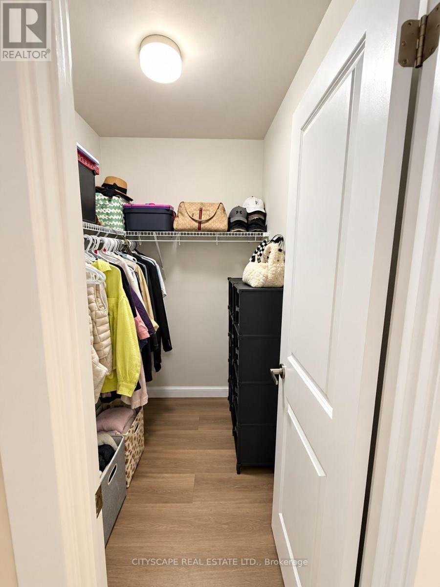 1213 - 3220 William Coltson Avenue, Oakville, Ontario  L6H 7X9 - Photo 24 - W13821514