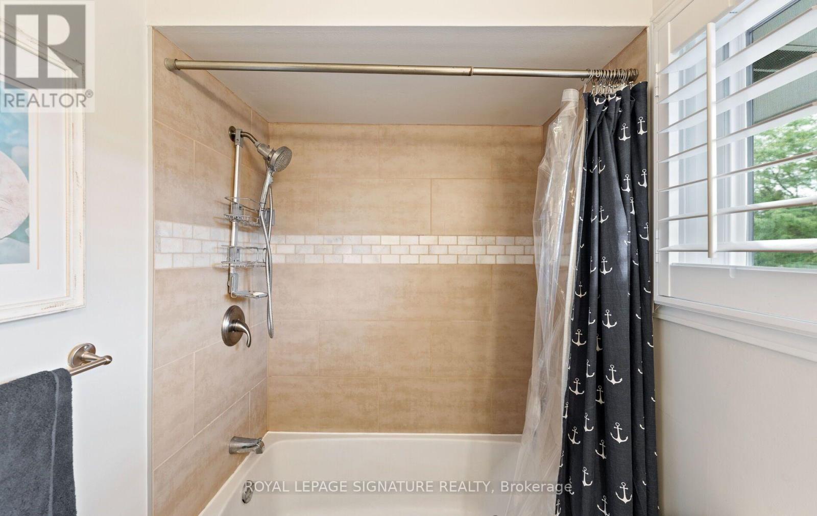 4045 Taffey Crescent, Mississauga, Ontario  L5L 2A6 - Photo 32 - W13821524