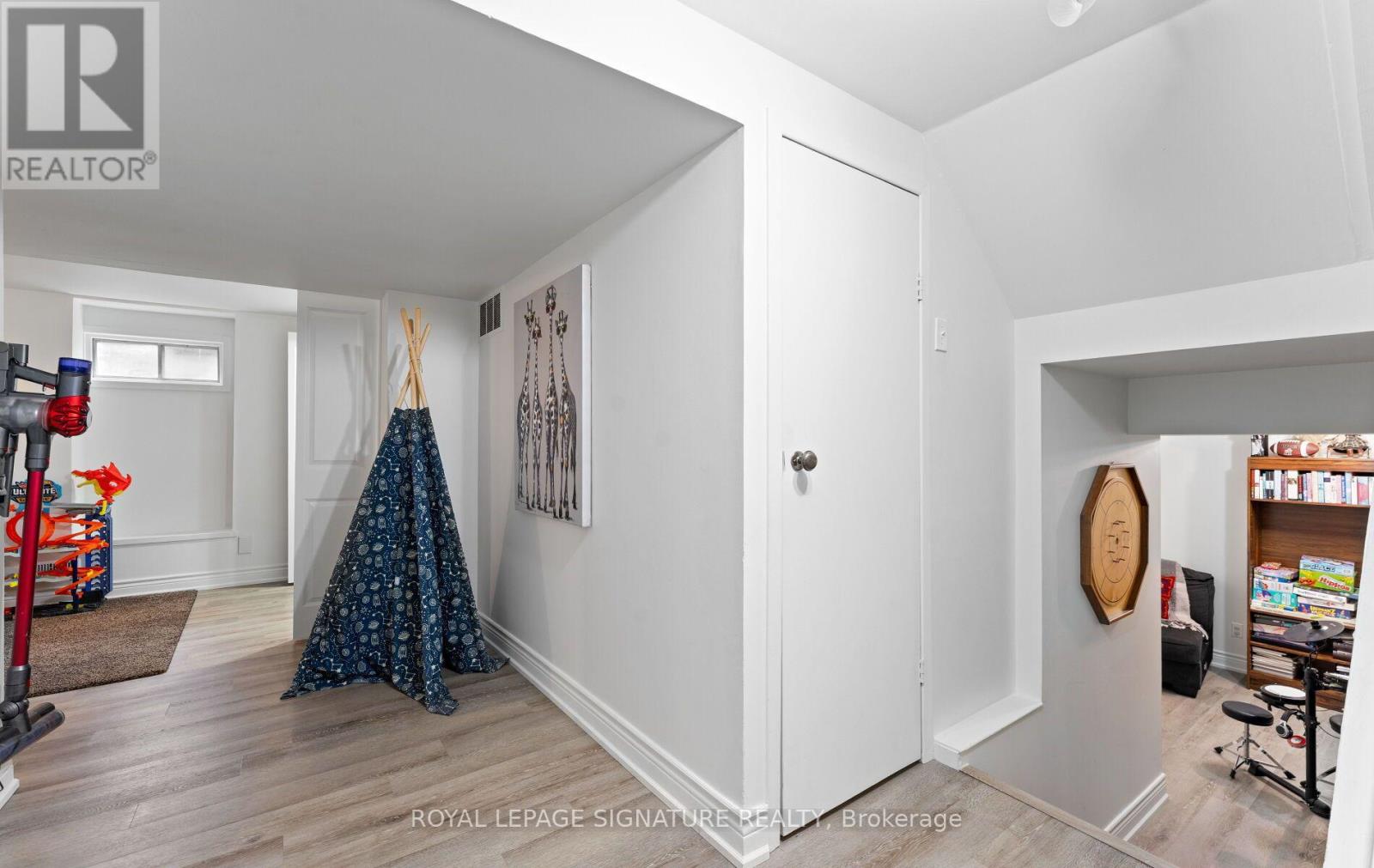 4045 Taffey Crescent, Mississauga, Ontario  L5L 2A6 - Photo 35 - W13821524