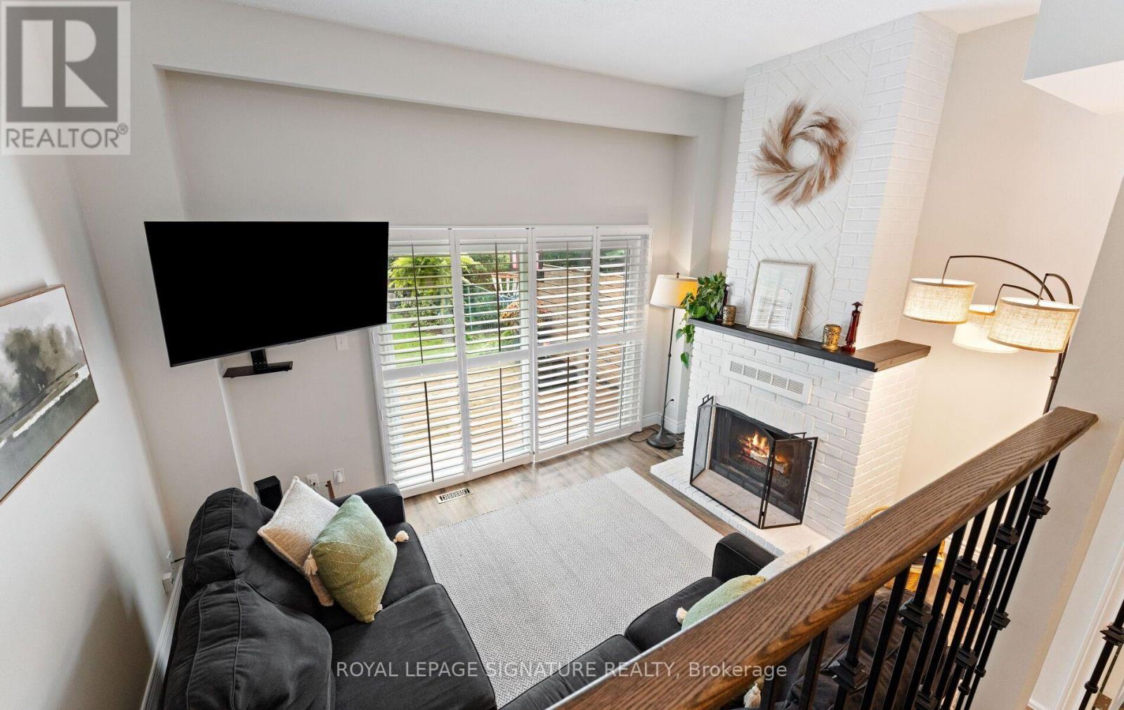 4045 Taffey Crescent, Mississauga, Ontario  L5L 2A6 - Photo 8 - W13821524