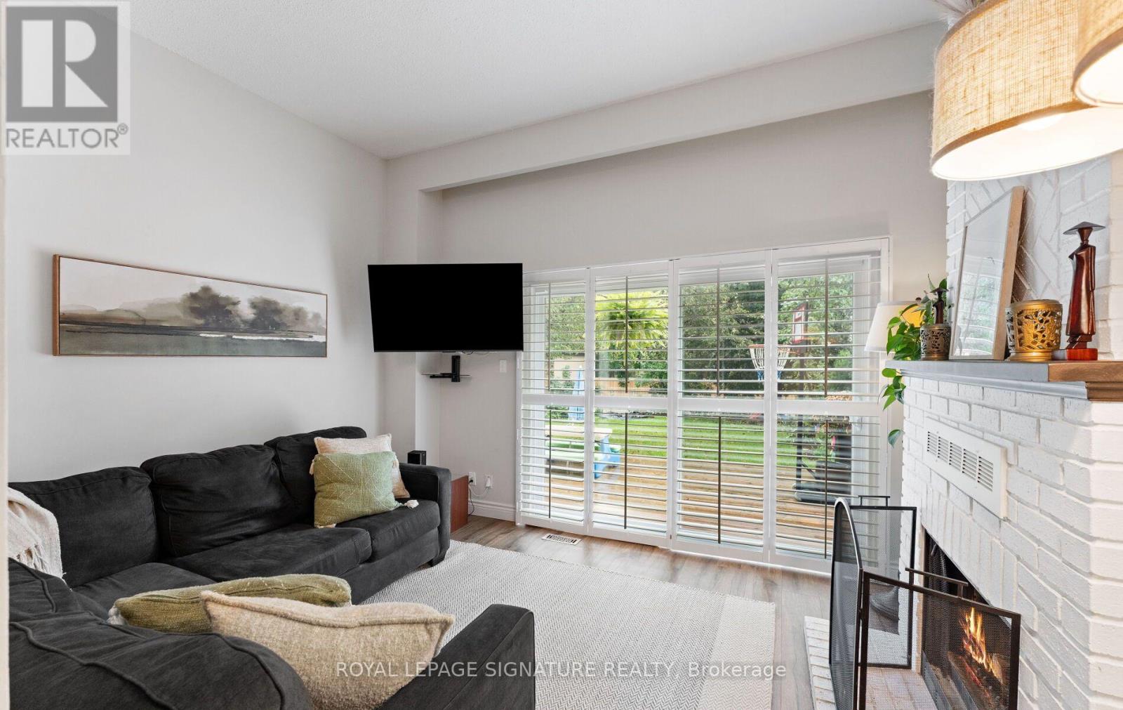 4045 Taffey Crescent, Mississauga, Ontario  L5L 2A6 - Photo 9 - W13821524