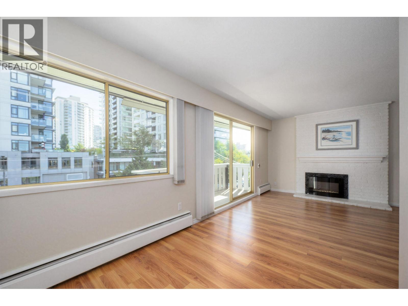 302 1345 Chesterfield Avenue, North Vancouver, British Columbia  V7M 2N1 - Photo 13 - R3168251