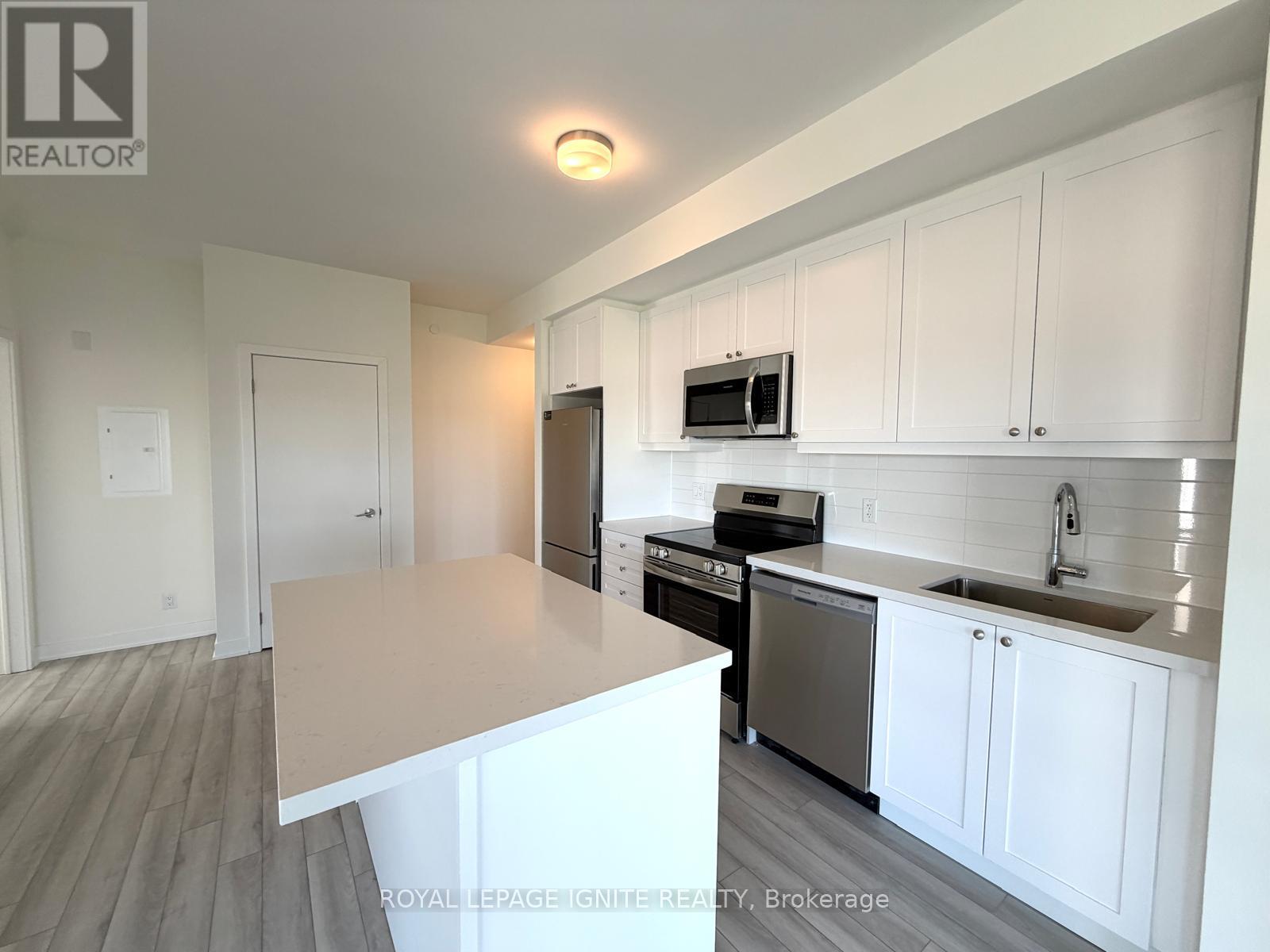 407 - 51 Clarington Boulevard, Clarington, Ontario  L1C 7J8 - Photo 9 - E13821538