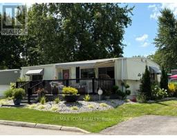 100 SHANNON BOULEVARD, South Huron, Ontario