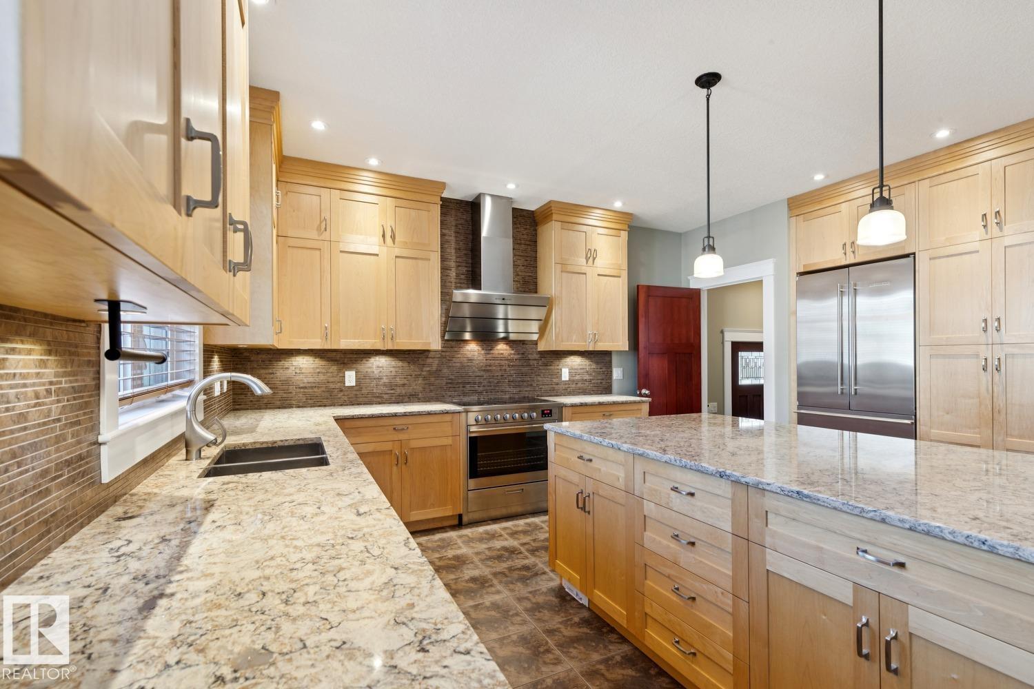 11032 80 Av Nw, Edmonton, Alberta  T6G 0R3 - Photo 18 - E4510015
