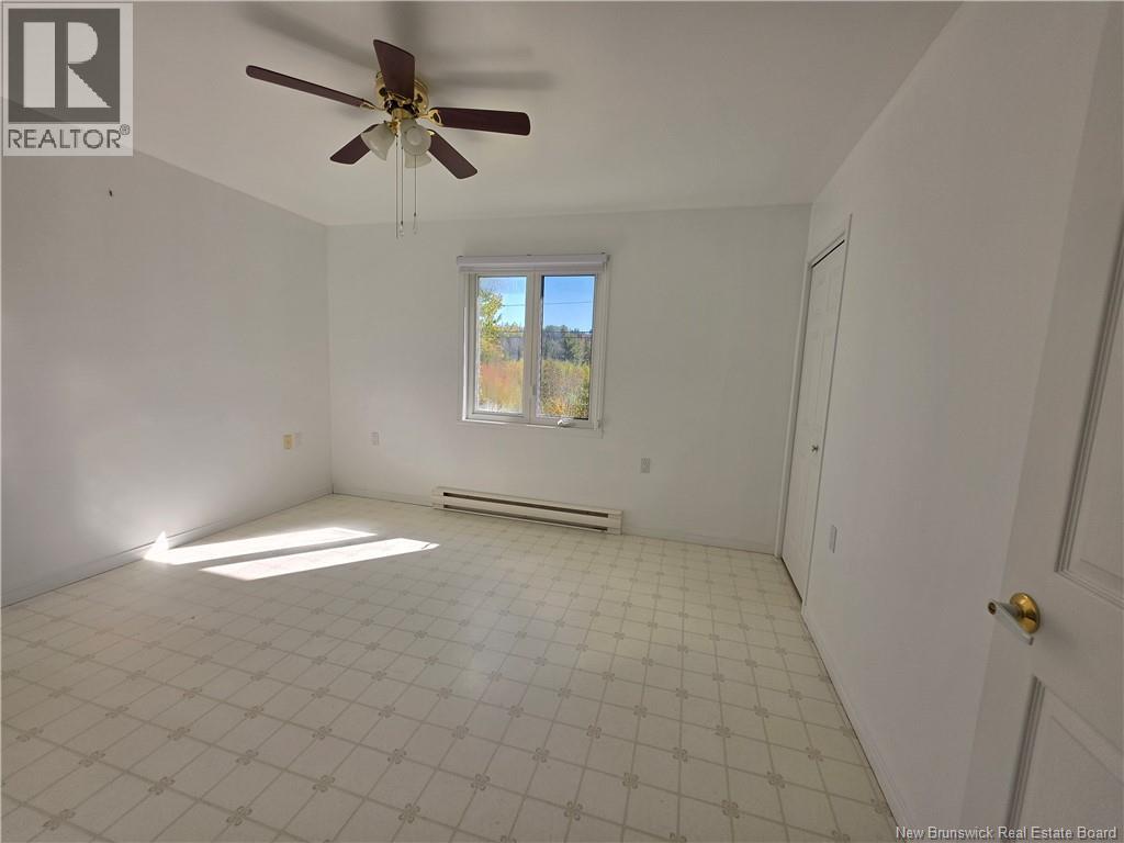 337 Howard Road photo 11