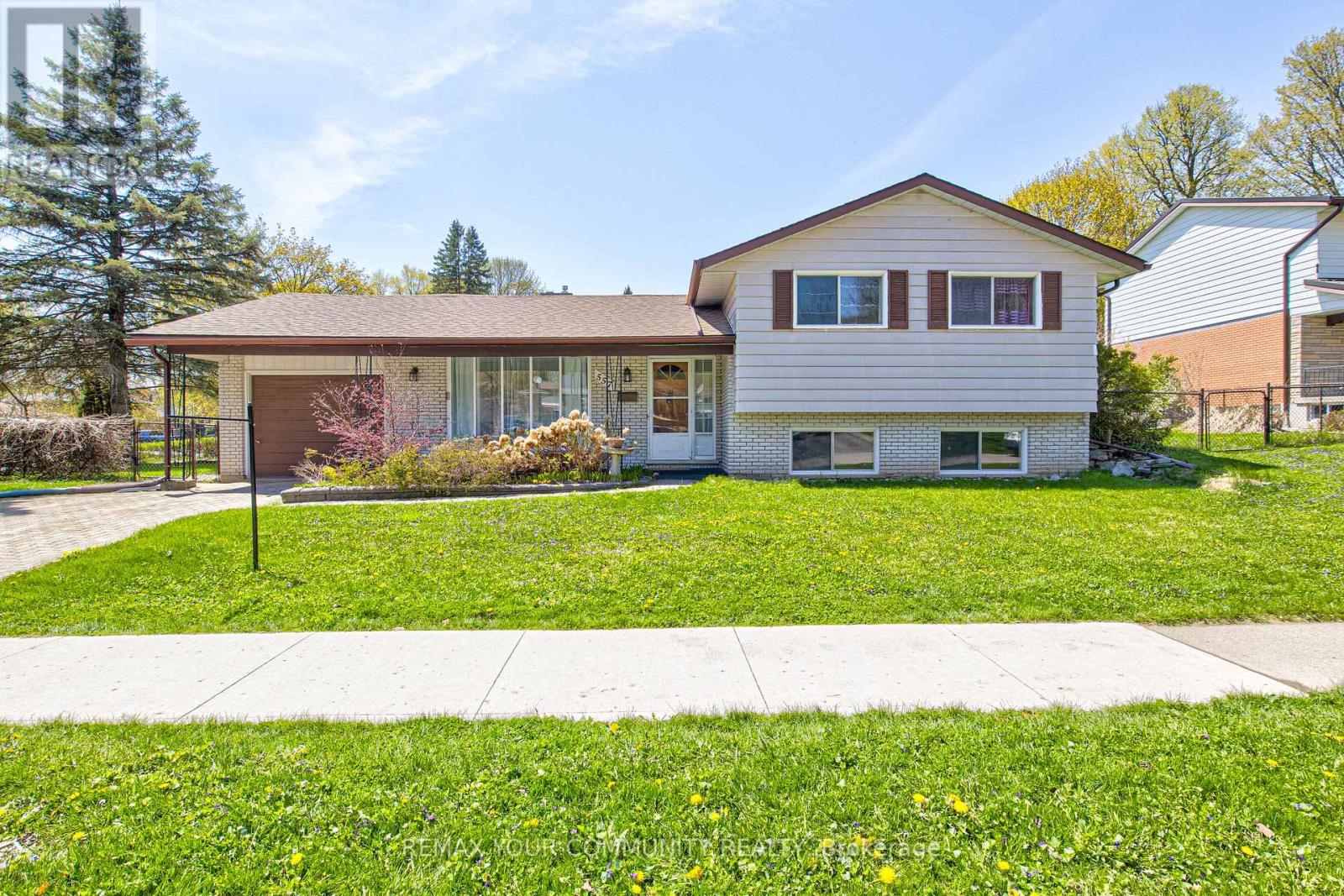 557 Glen Manor Boulevard, Waterloo, Ontario  N2L 4T7 - Photo 31 - X13821532