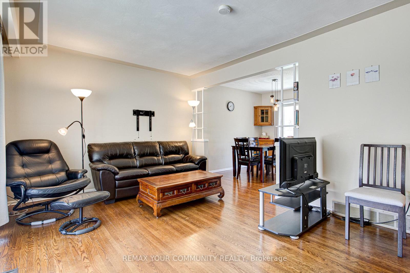 557 Glen Manor Boulevard, Waterloo, Ontario  N2L 4T7 - Photo 7 - X13821532
