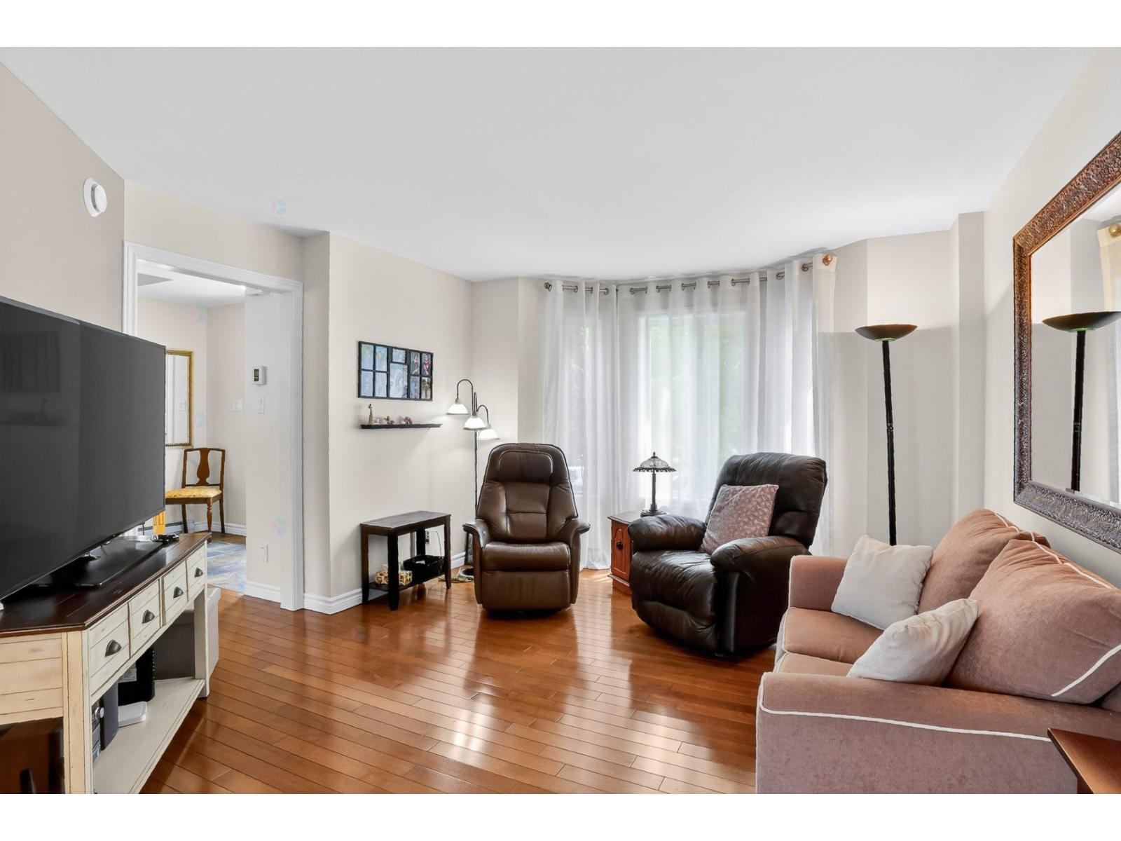 7165 Rue Bernard-Piché Trois-Rivières Quebec Canada G9C0C5 4
