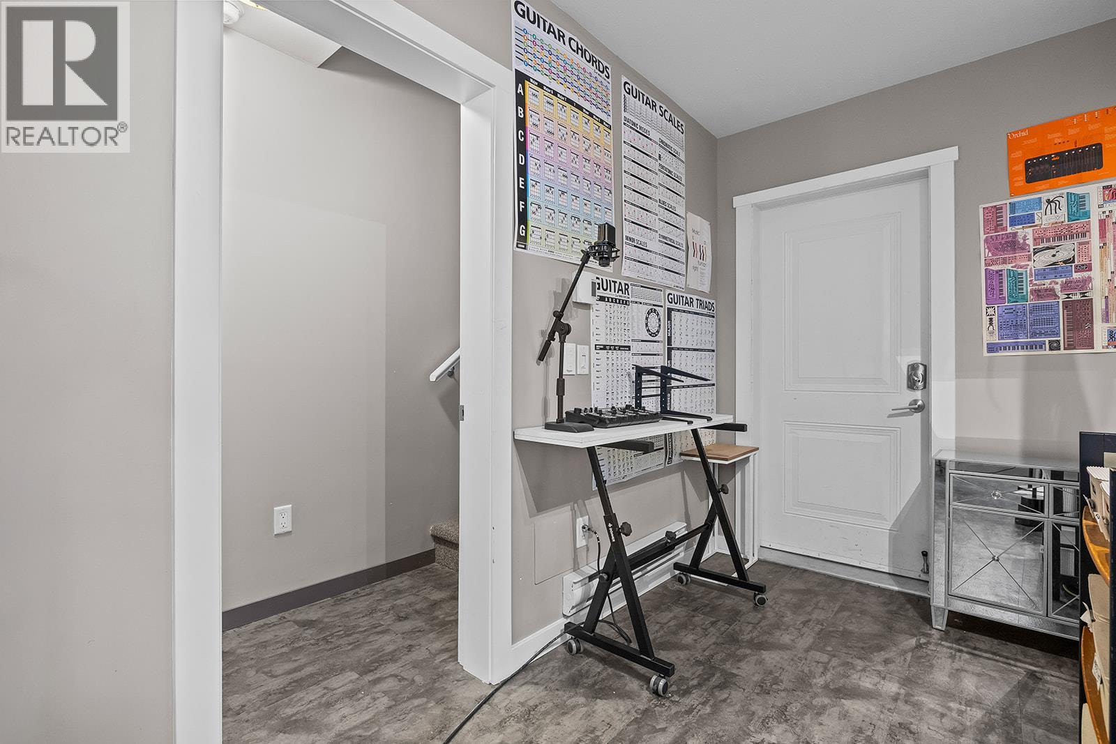 1851 Ambrosi Road Unit# 11, Kelowna, British Columbia  V1Y 4R8 - Photo 23 - 10401031