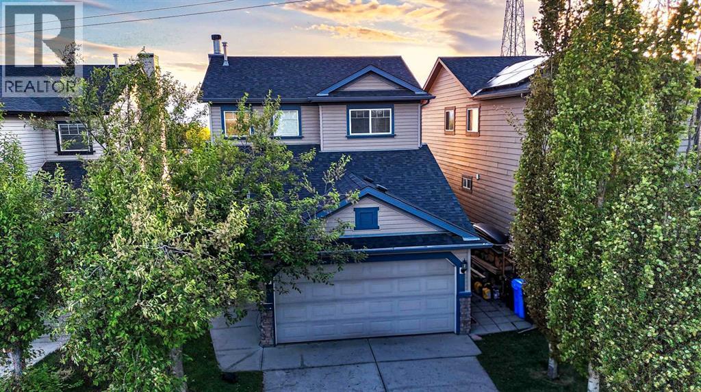 13 Tuscany Ridge Mews NW photo 1