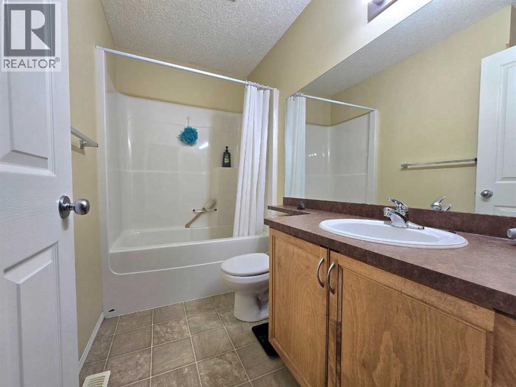 13 Tuscany Ridge Mews NW photo 19