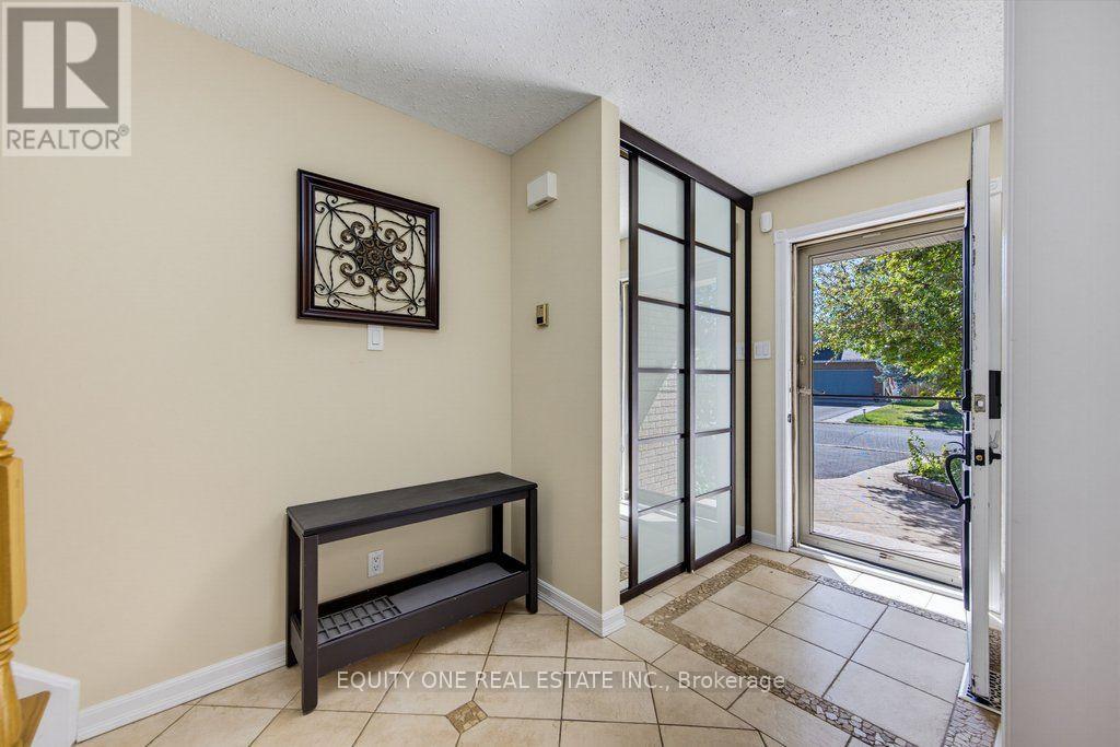 35 Ivylea Street, Ottawa, Ontario  K2G 4X1 - Photo 4 - X13821622