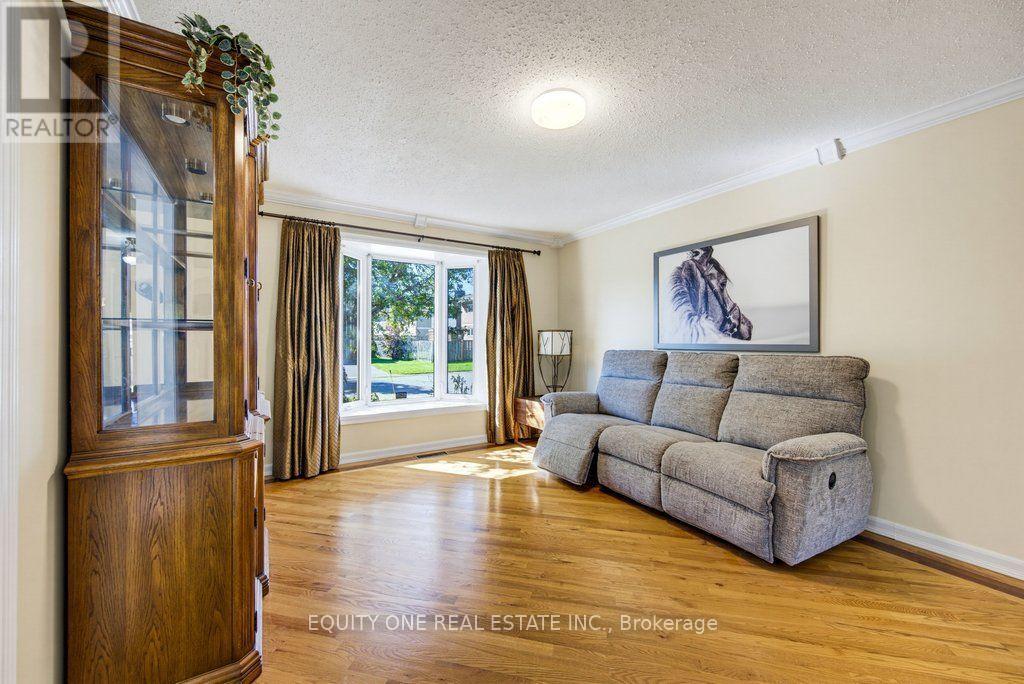 35 Ivylea Street, Ottawa, Ontario  K2G 4X1 - Photo 6 - X13821622