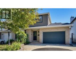 35 IVYLEA STREET, Ottawa, Ontario