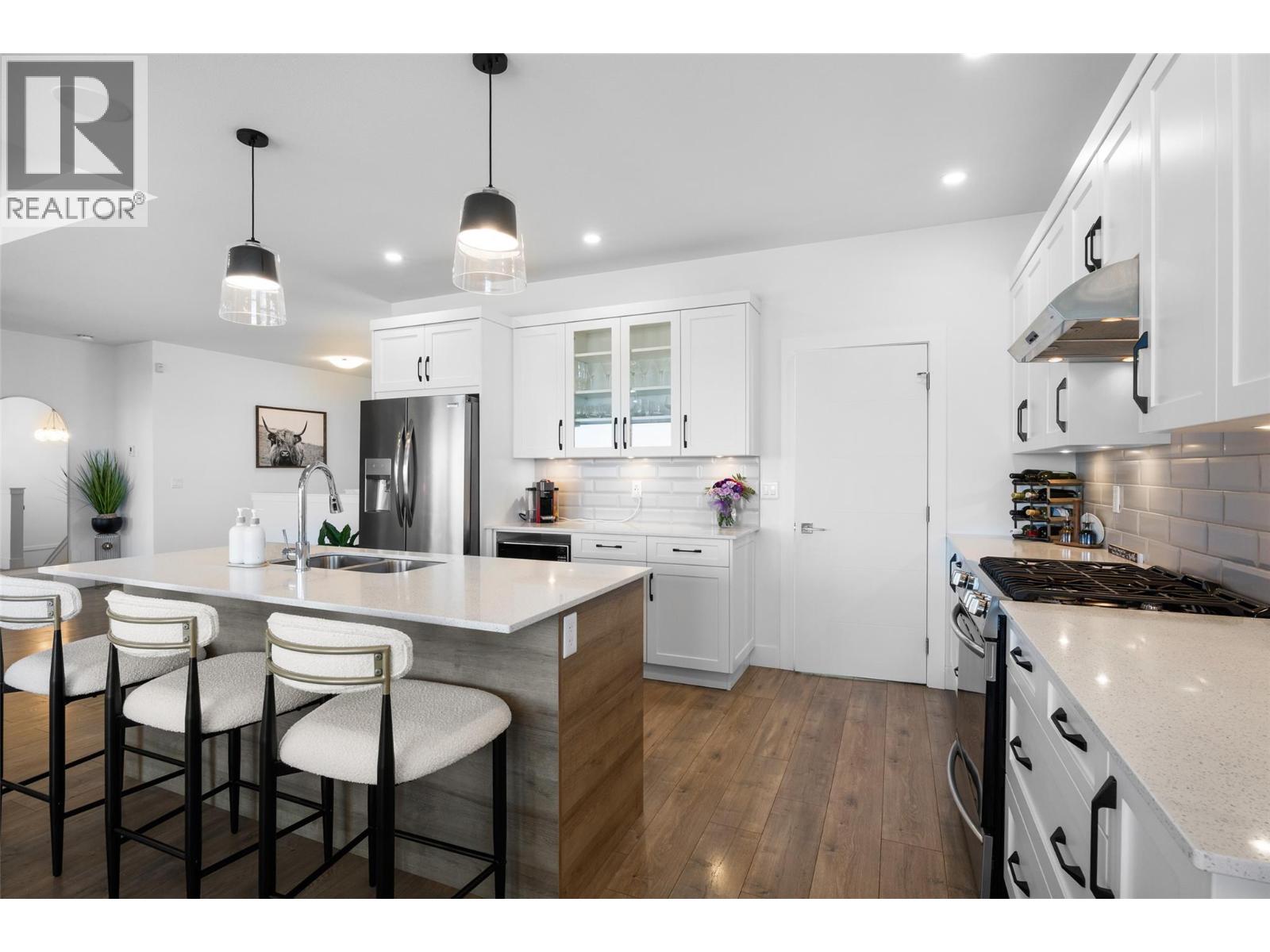 464 Edinburgh Boulevard, Kamloops, British Columbia  V1S 0E6 - Photo 14 - 10401701