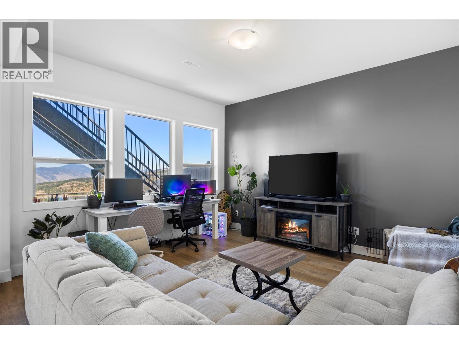 464 Edinburgh Boulevard, Kamloops, British Columbia  V1S 0E6 - Photo 38 - 10401701