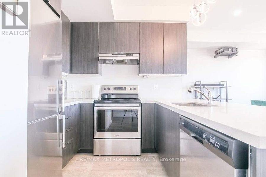 114 - 1711 Pure Springs Boulevard, Pickering, Ontario L1X 0E3 - Photo 4 - E13821580