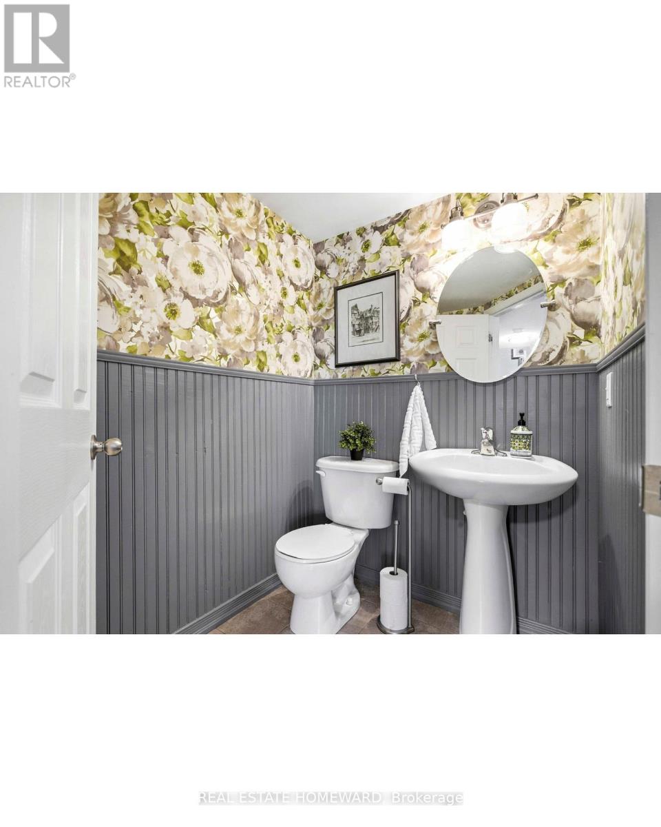 10 - 571 Longworth Avenue E, Clarington, Ontario  L1C 0H3 - Photo 10 - E13821590