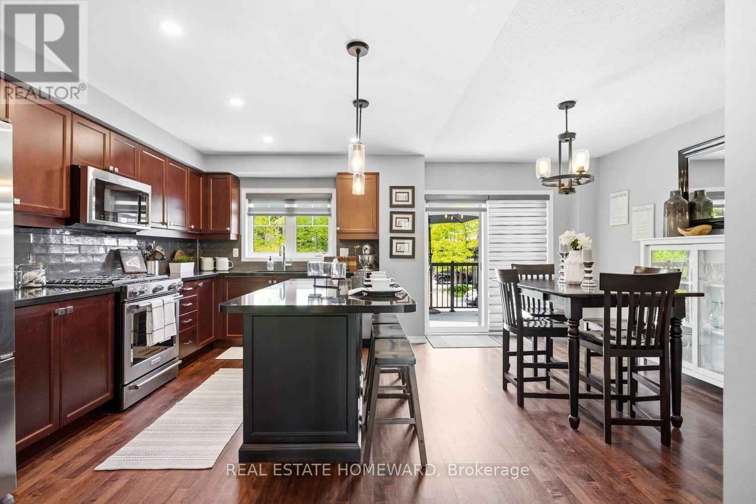 10 - 571 Longworth Avenue E, Clarington, Ontario  L1C 0H3 - Photo 11 - E13821590