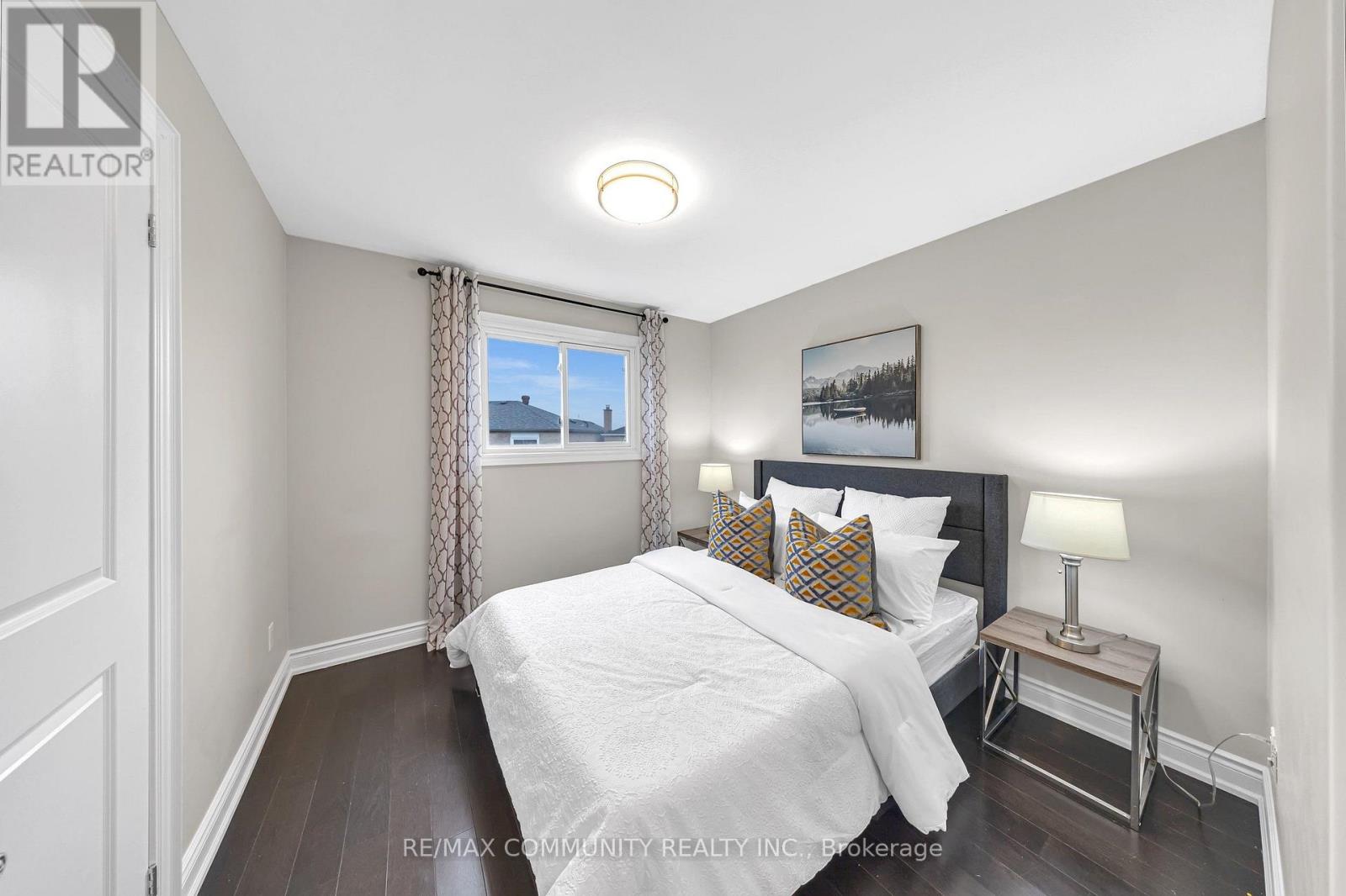 43 Fieldwood Drive, Toronto, Ontario  M1V 3G3 - Photo 19 - E13821636
