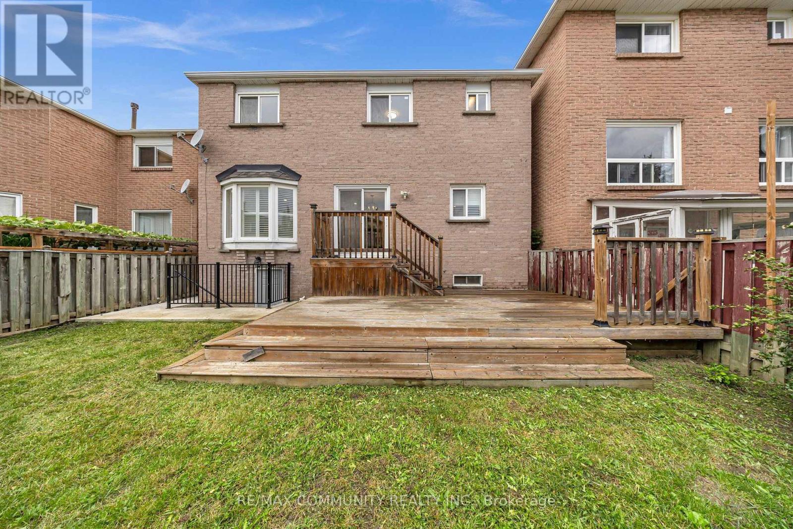 43 Fieldwood Drive, Toronto, Ontario  M1V 3G3 - Photo 35 - E13821636