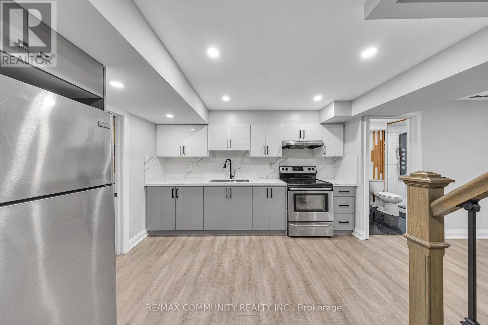 43 Fieldwood Drive, Toronto, Ontario  M1V 3G3 - Photo 43 - E13821636