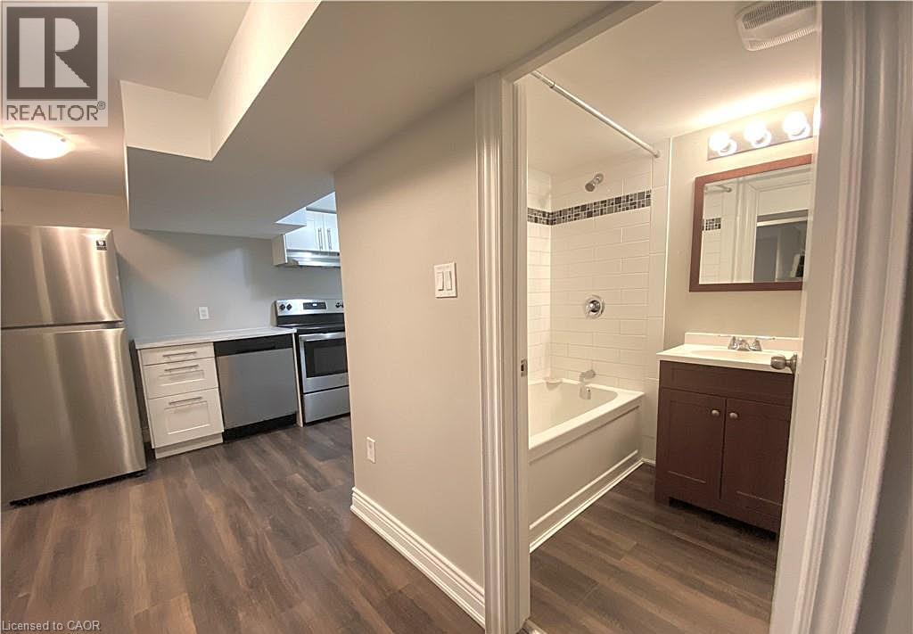 275 Nelson Street Unit# 2, Brantford, Ontario  N3S 4C7 - Photo 22 - 40865586