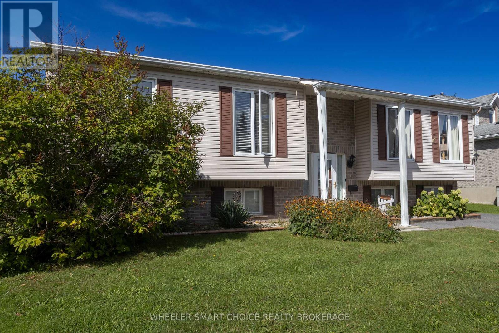 78 Maple Street, South Stormont, Ontario K0C 1M0 - Photo 2 - X13821638