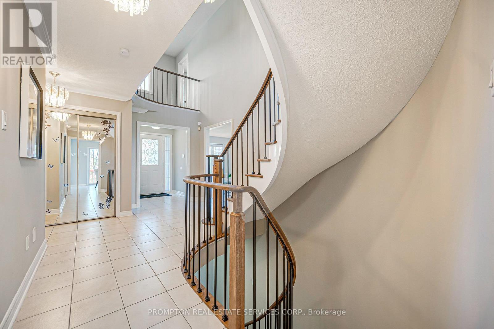 149 Revell Road, Newmarket, Ontario  L3X 1S8 - Photo 5 - N13821644