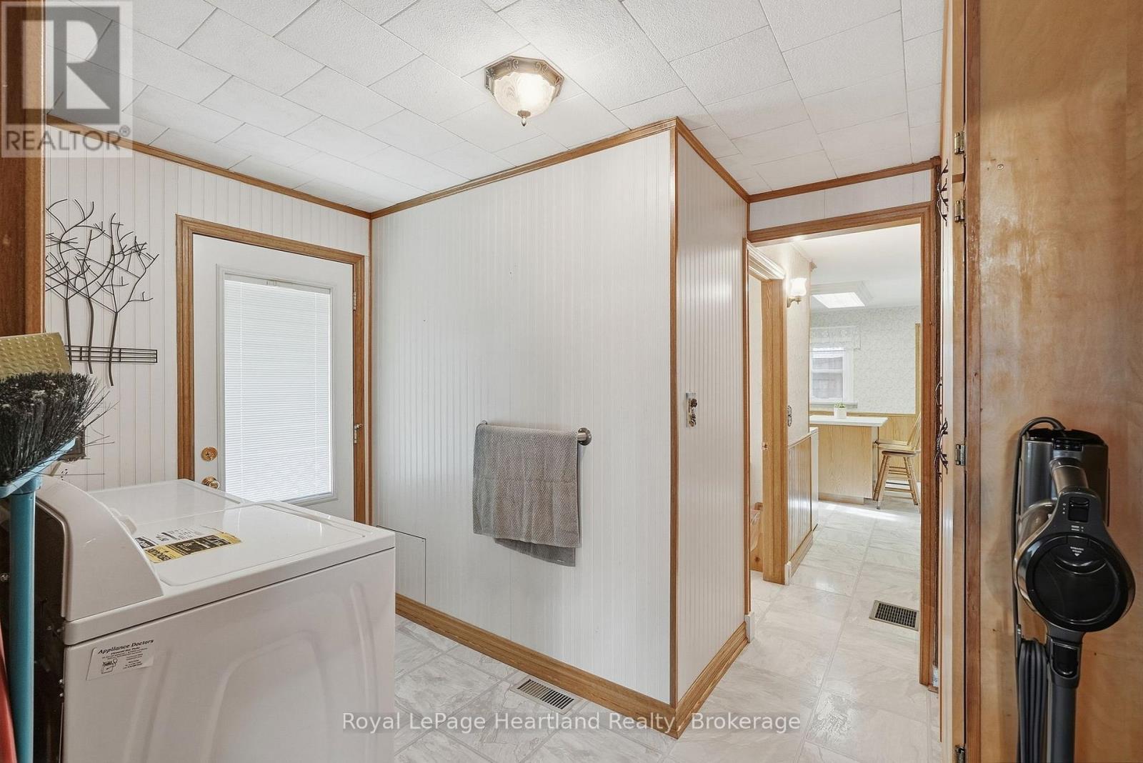 156 Queen Street S, Minto, Ontario  N0G 1Z0 - Photo 17 - X13821566