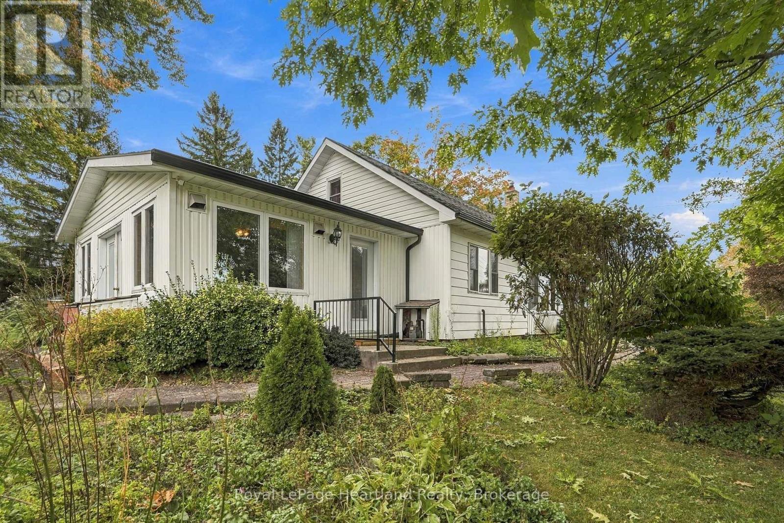 156 Queen Street S, Minto, Ontario  N0G 1Z0 - Photo 4 - X13821566