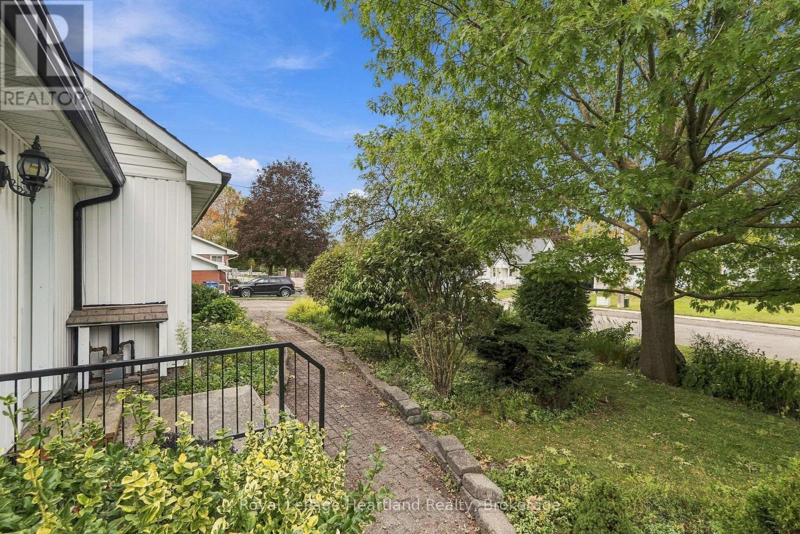 156 Queen Street S, Minto, Ontario  N0G 1Z0 - Photo 43 - X13821566