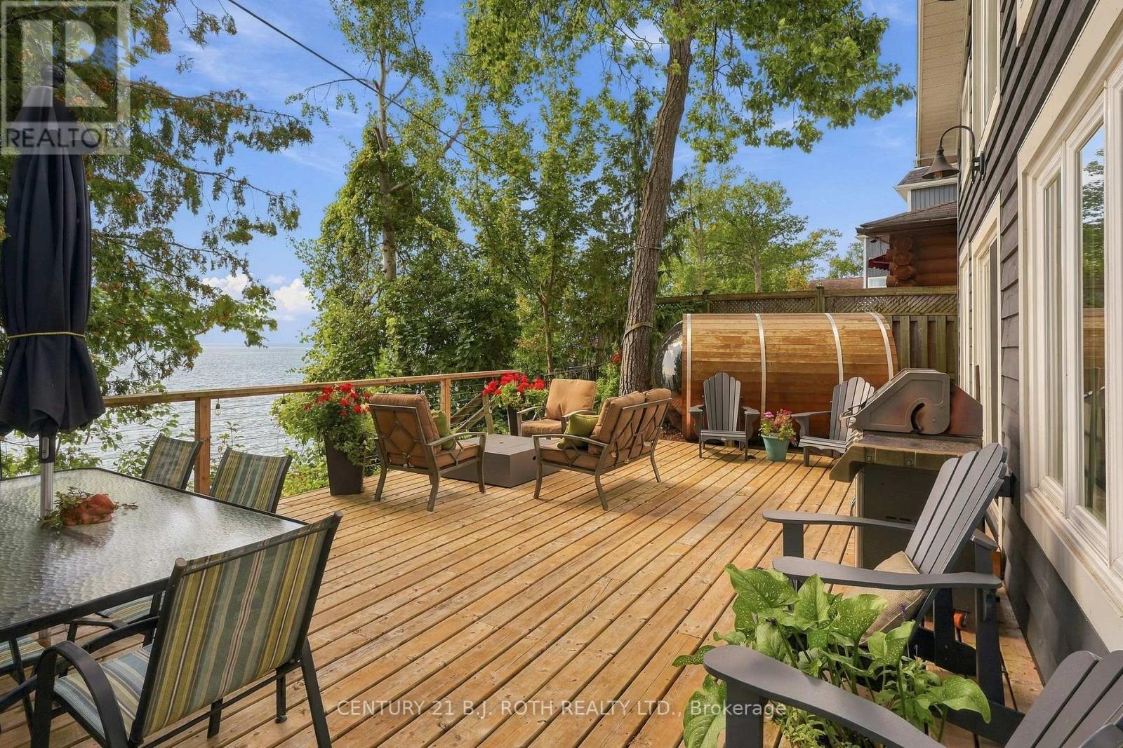 19 Stanley Avenue, Oro-Medonte, Ontario L0L 2X0 - Photo 4 - S13821582