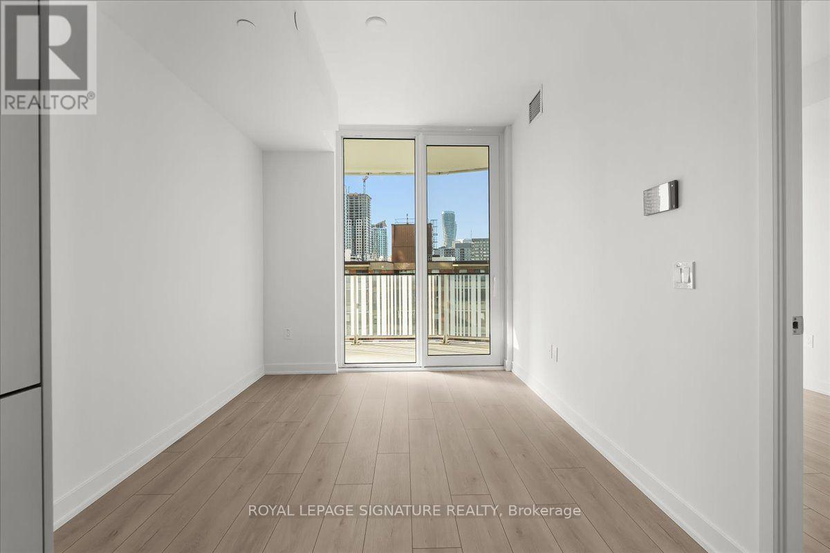 905 - 1 Fairview Road E, Mississauga, Ontario  L5A 0B4 - Photo 7 - W13821602