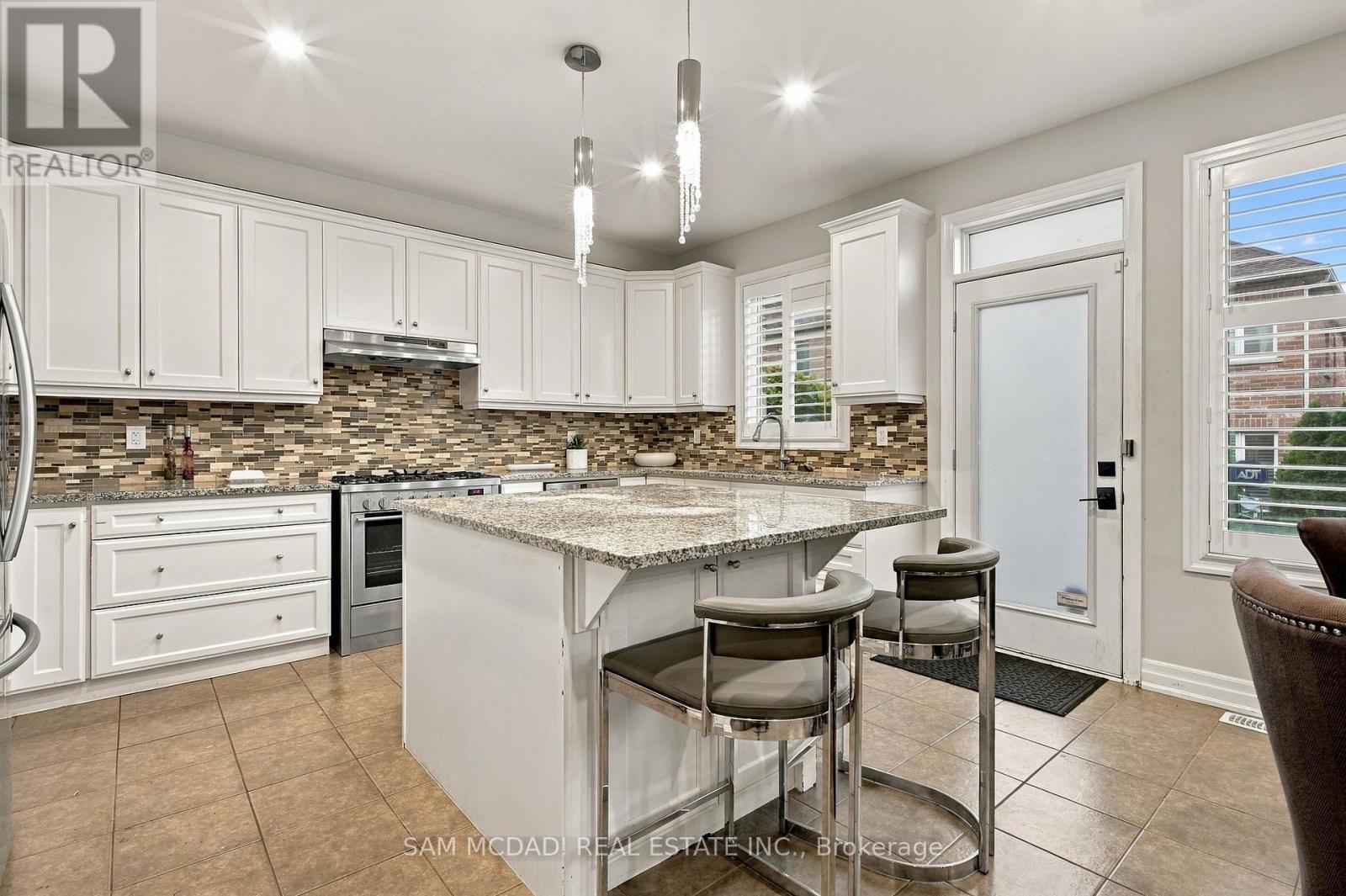 146 Mcwilliams Crescent, Oakville, Ontario  L6M 0W5 - Photo 16 - W13821620