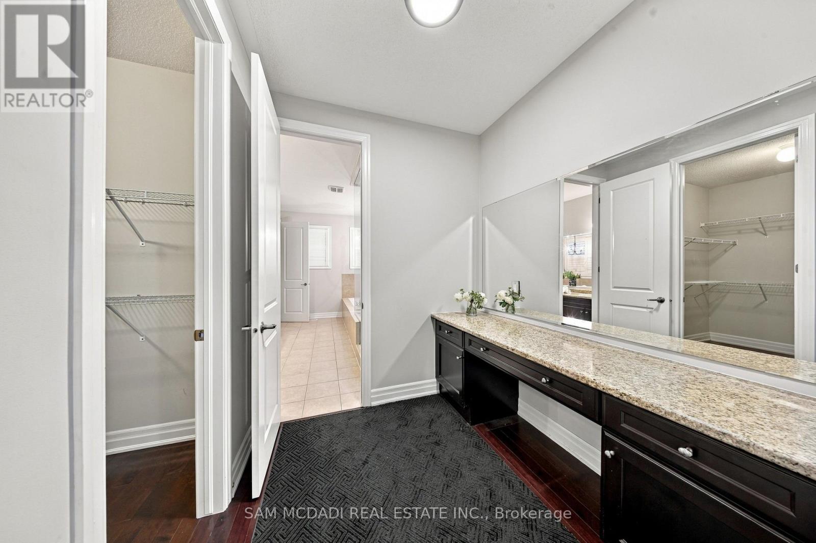 146 Mcwilliams Crescent, Oakville, Ontario  L6M 0W5 - Photo 25 - W13821620
