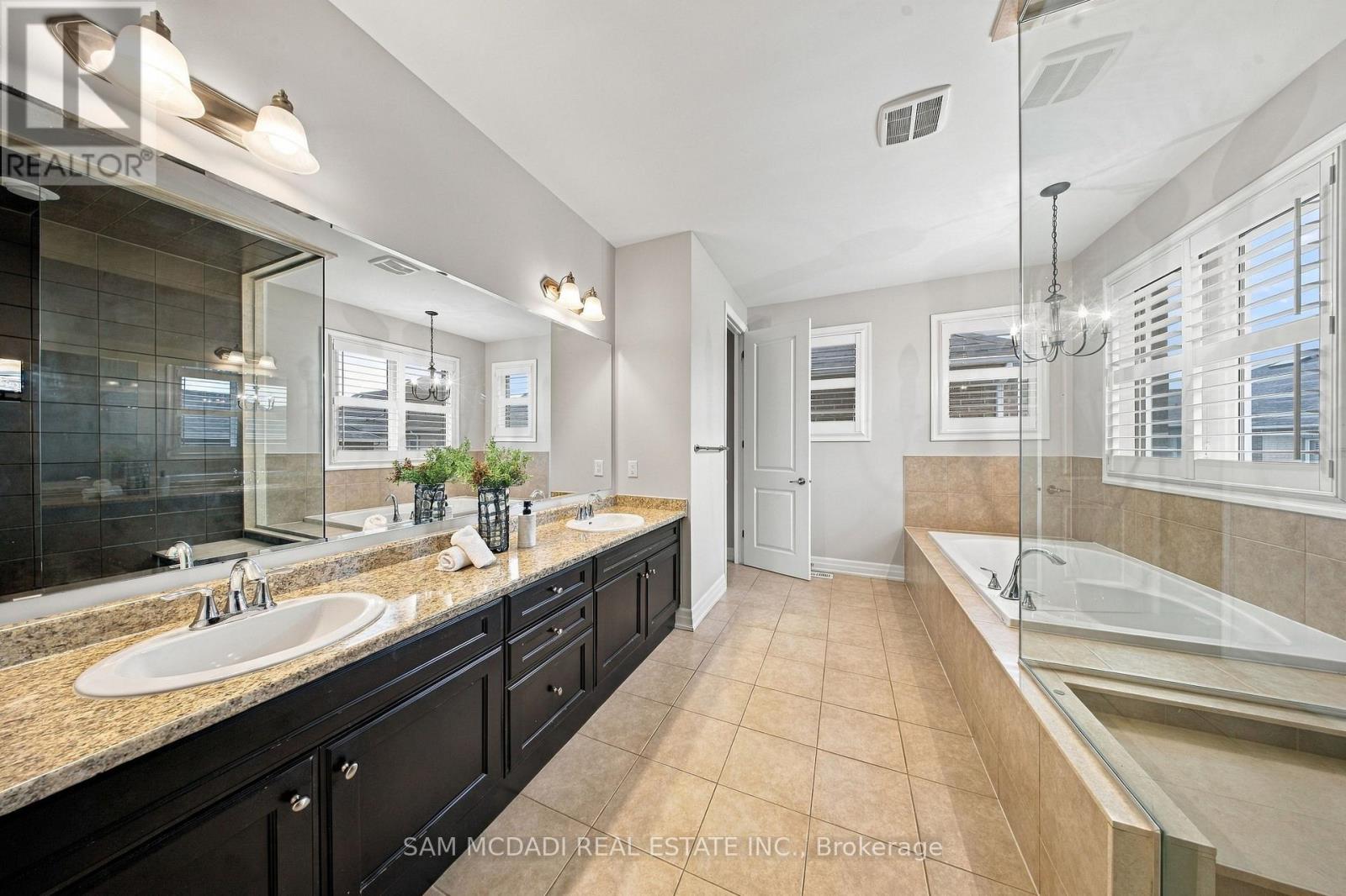 146 Mcwilliams Crescent, Oakville, Ontario  L6M 0W5 - Photo 27 - W13821620