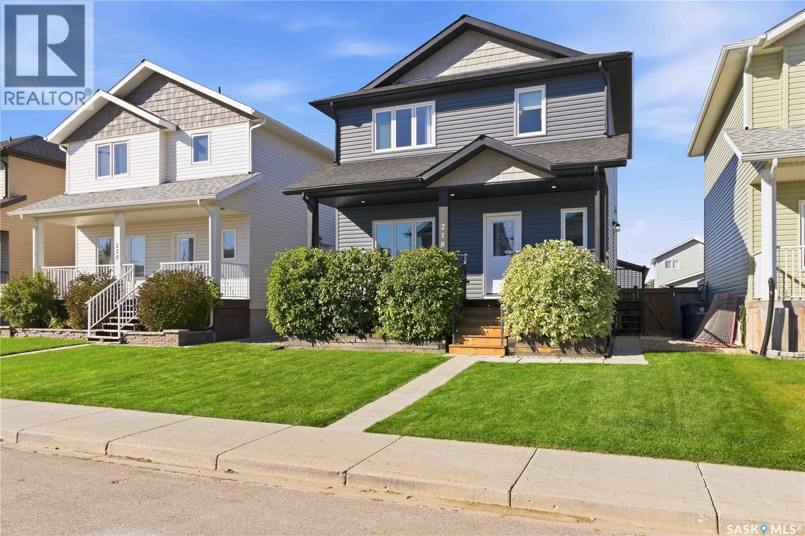 218 Martens Lane, Warman, Saskatchewan  S0K 4S3 - Photo 2 - SK049313