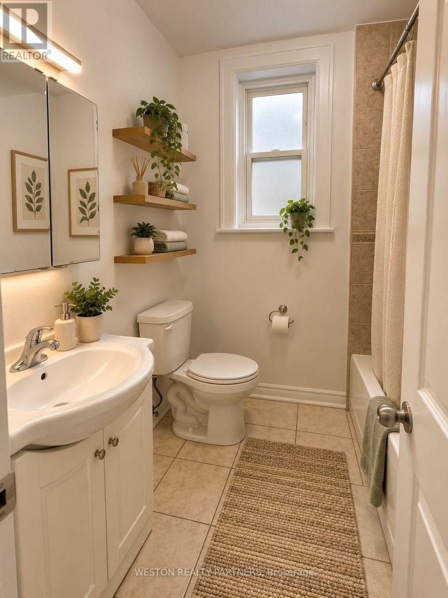 102 - 44 Huntley Street, Toronto, Ontario  M4Y 2L1 - Photo 5 - C13676382
