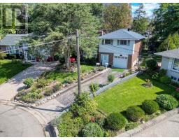 12 PETAL COURT, Toronto, Ontario