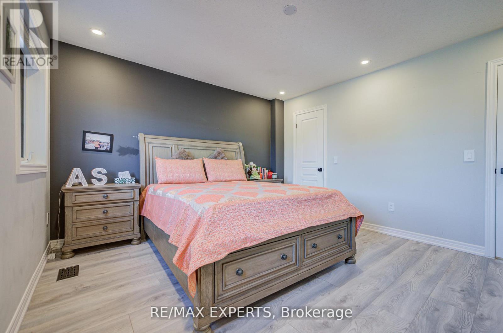 32 Walter Proctor Road, East Gwillimbury, Ontario  L9N 0P1 - Photo 27 - N13821660