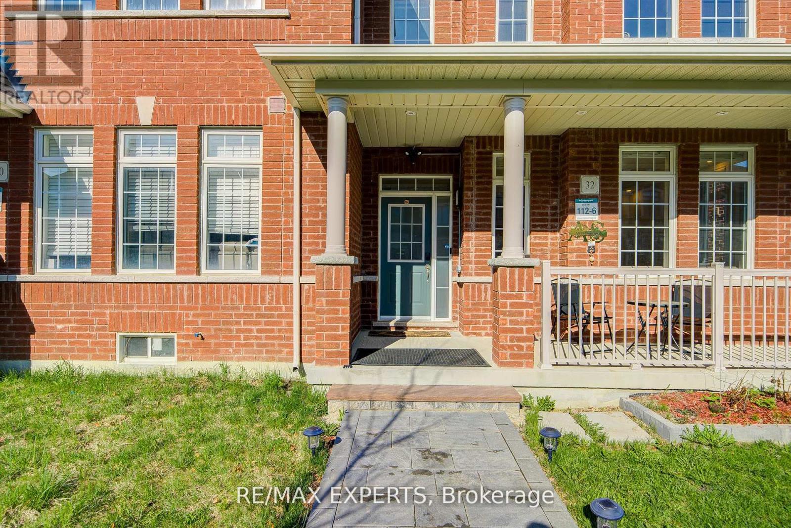 32 Walter Proctor Road, East Gwillimbury, Ontario  L9N 0P1 - Photo 4 - N13821660