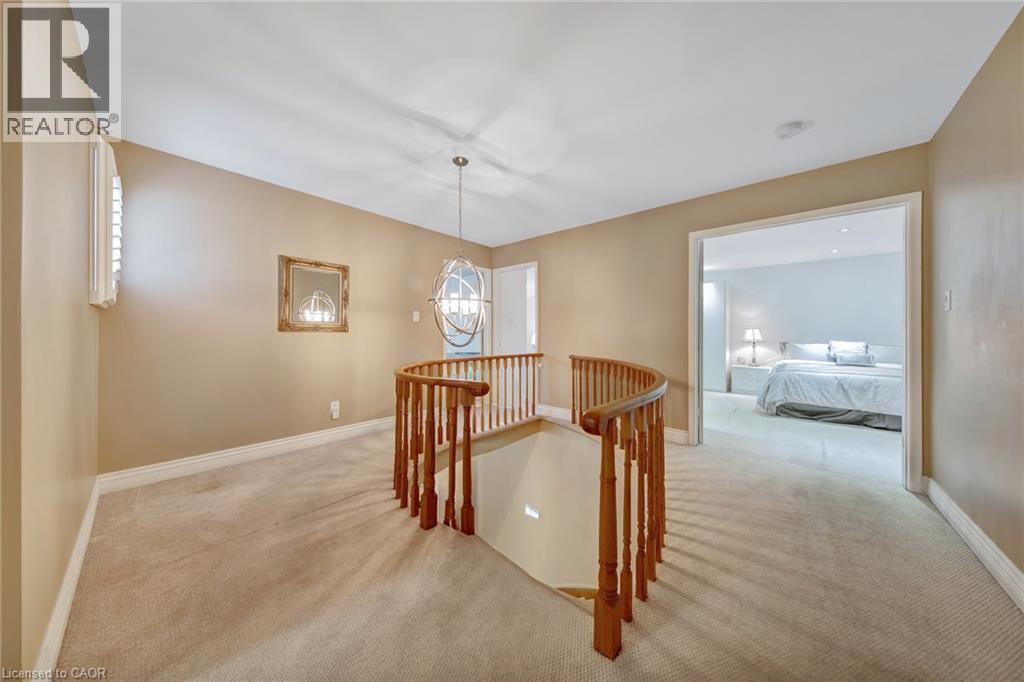2284 Mansfield Drive, Burlington, Ontario  L7P 3J4 - Photo 23 - 40866037