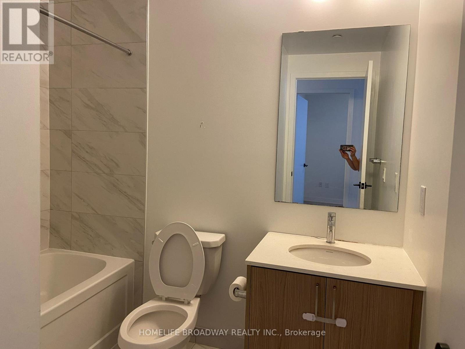 120 - 50 George Butchart Drive, Toronto, Ontario M3K 0C9 - Photo 16 - W13821682