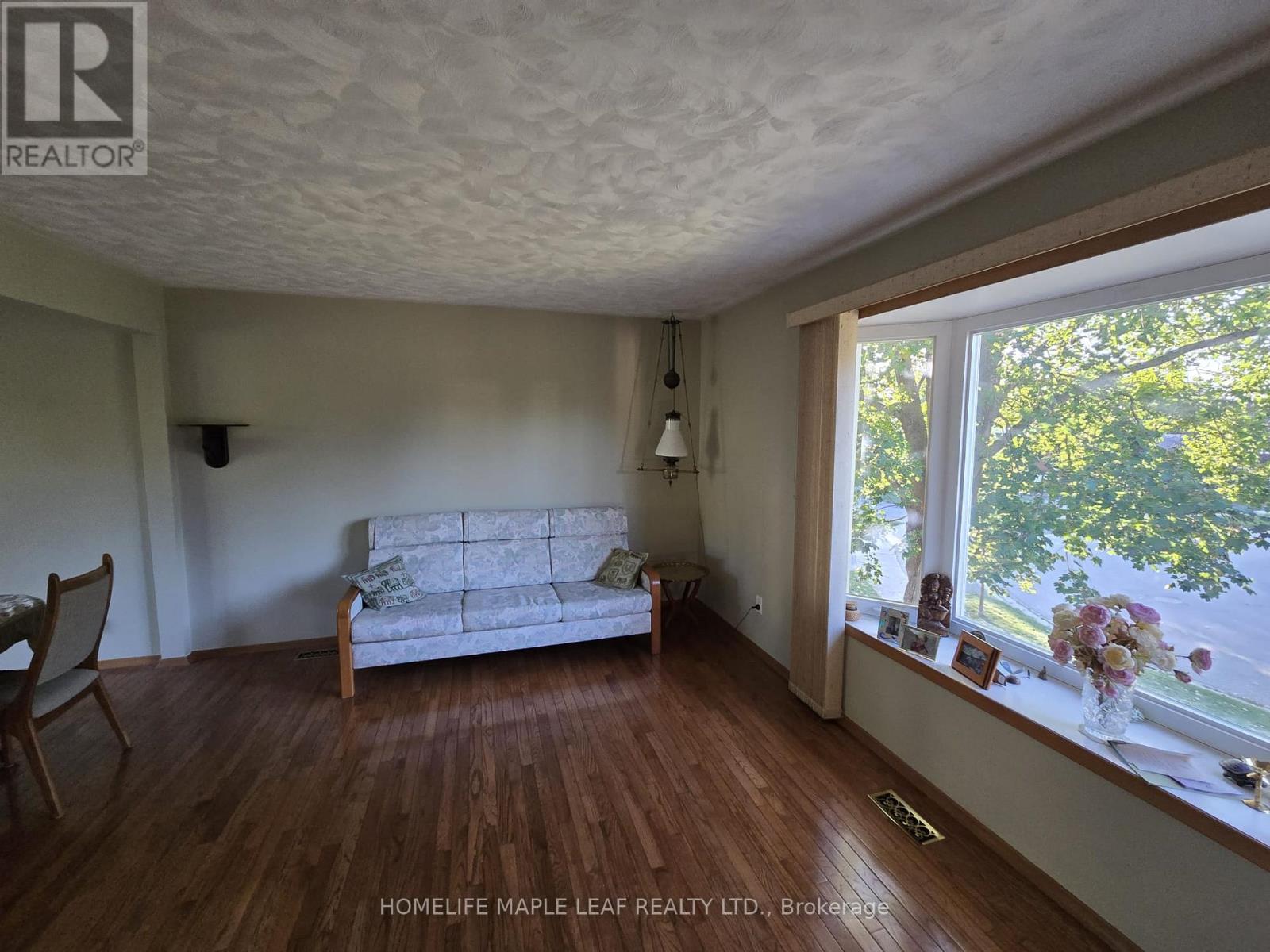 410 Lakeview Drive, Waterloo, Ontario  N2L 4Z6 - Photo 6 - X13813956