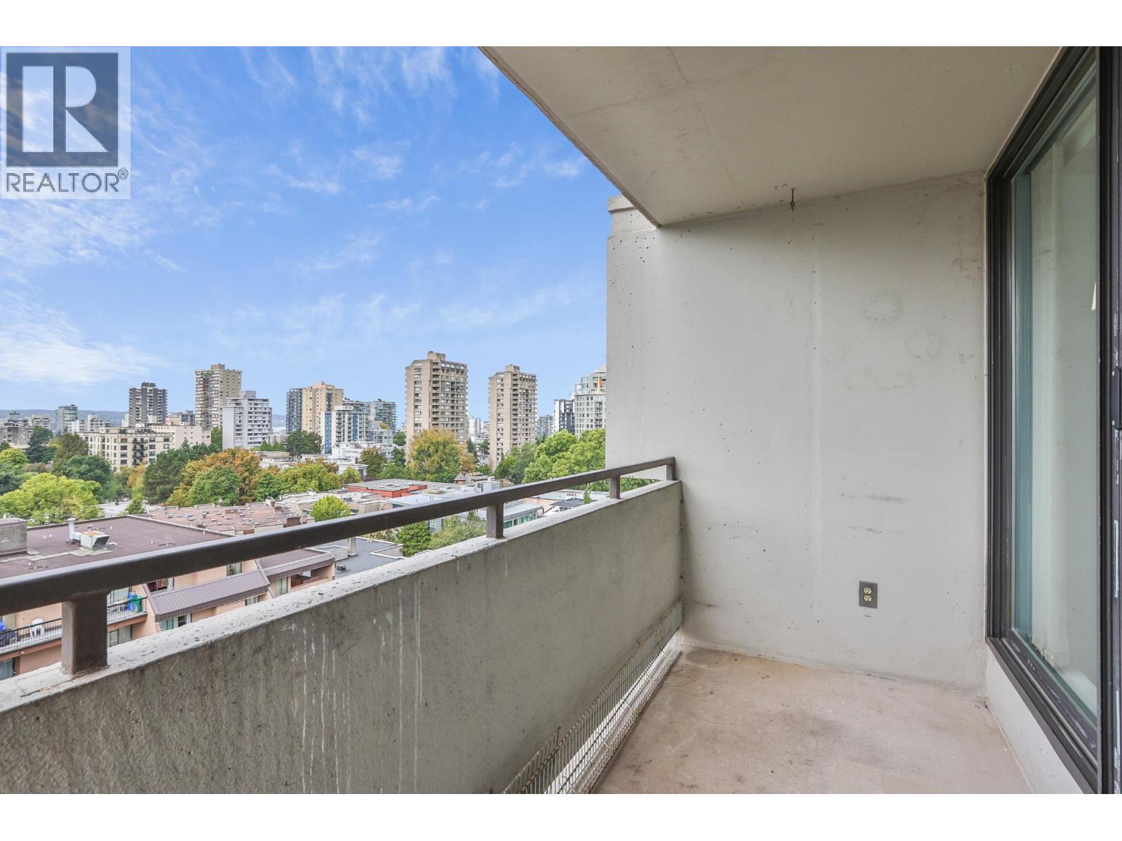 1102 1127 BARCLAY STREET photo 17