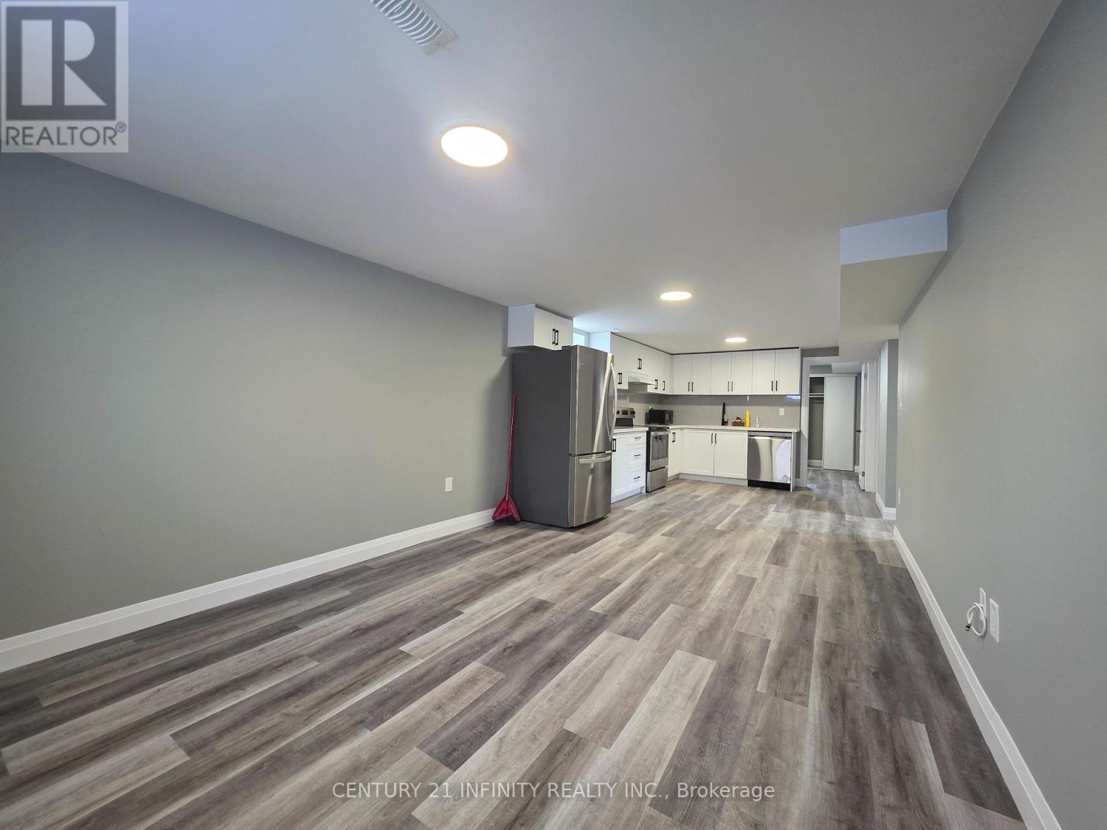 2 - 109 Purdy Crescent, Hamilton, Ontario  L9A 3B5 - Photo 10 - X13821736