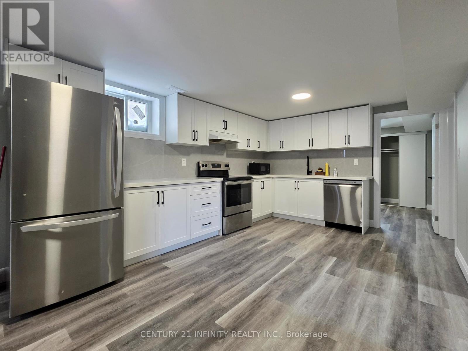 2 - 109 Purdy Crescent, Hamilton, Ontario  L9A 3B5 - Photo 6 - X13821736